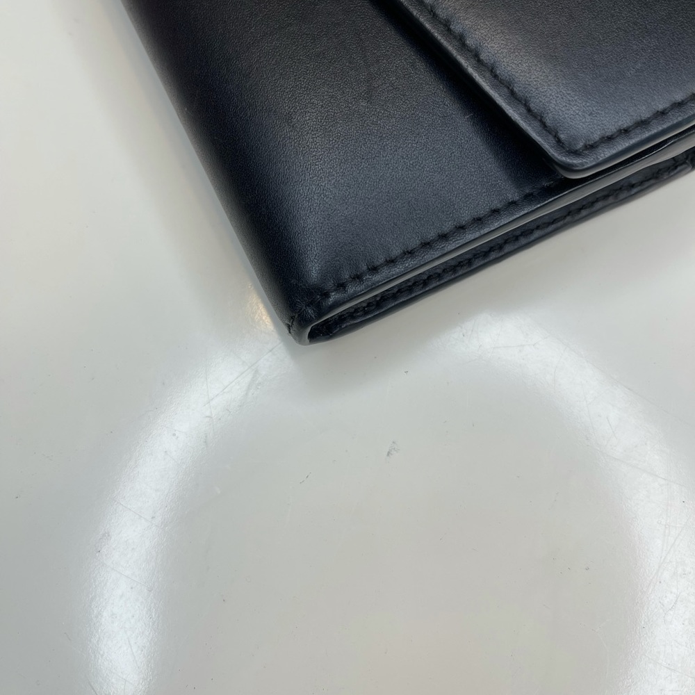 Authentic Gucci Sylvie Wallet on a Chain - Picture 8 of 12